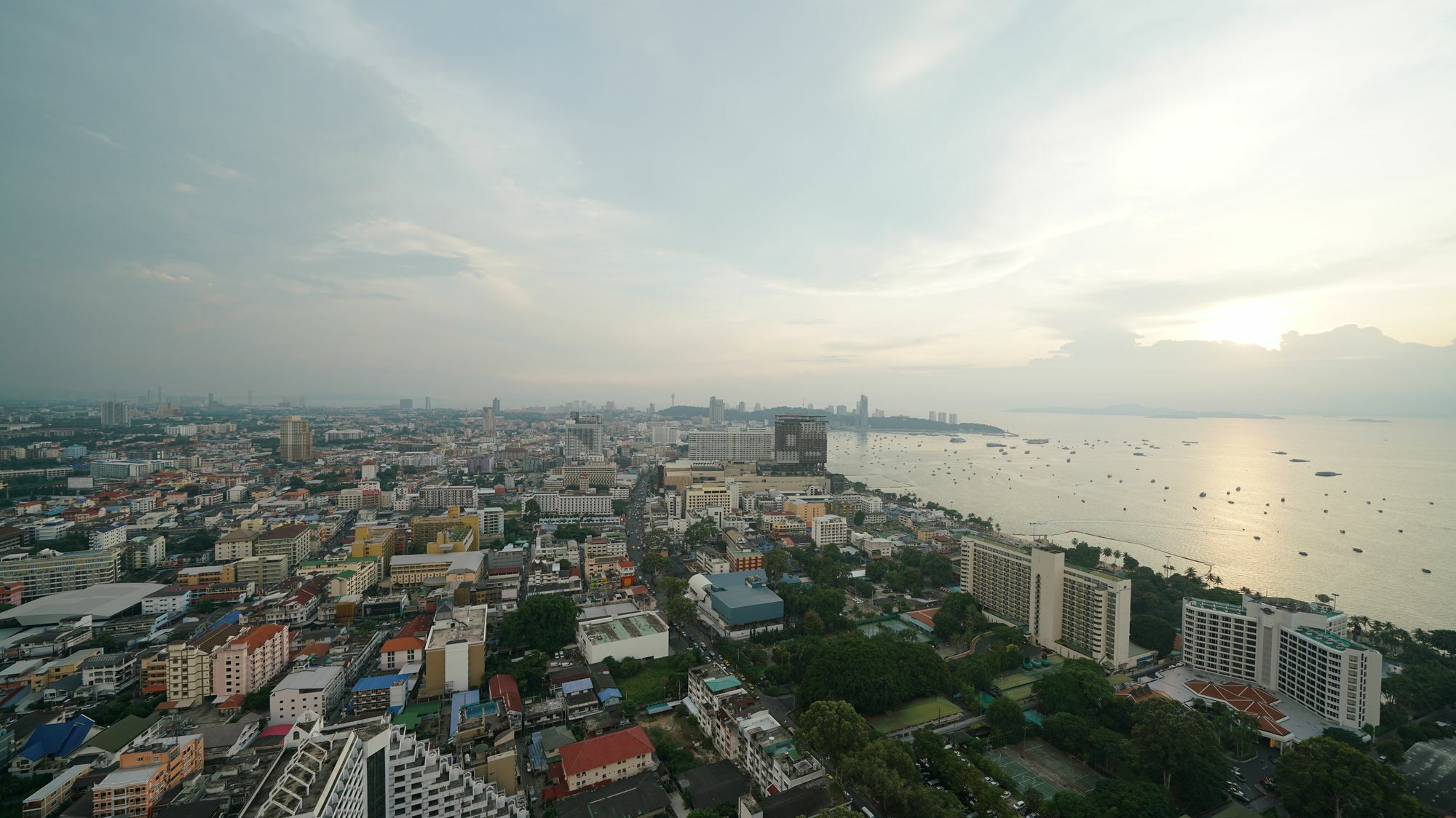 Centric Sea Pattaya By Uplus Εξωτερικό φωτογραφία